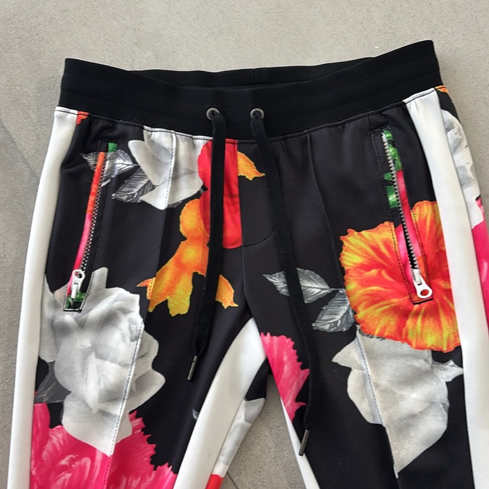 PAM & GELA  floral jogging pant size p - Picture 3 of 8